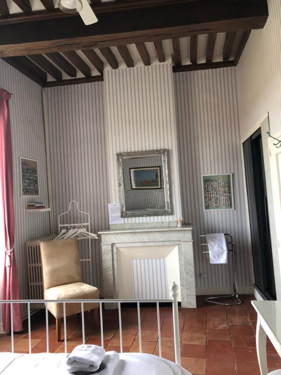 Maison De Mallast Montolieu Экстерьер фото